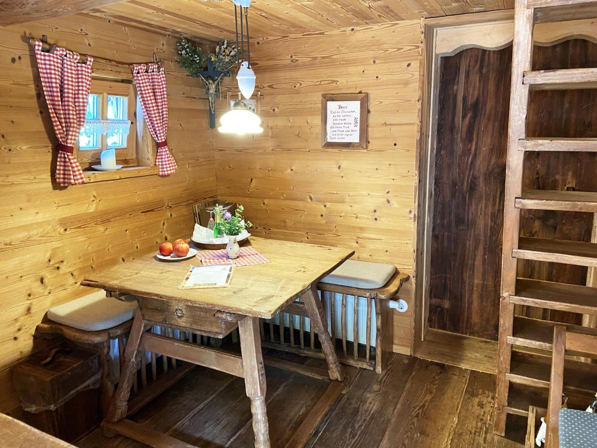 Eco Friendly Chalet Near The Lake In Asten Tittmoning Exterior foto